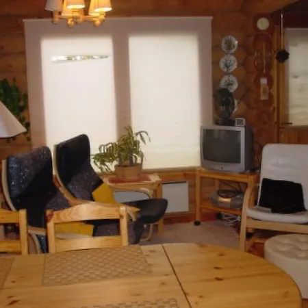 Loma-asunnot Holiday Home Tunturinaeaetae *
